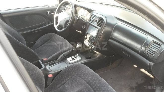 Hyundai Sonata 2004, 178,000 km - 2.0 l - Bakı