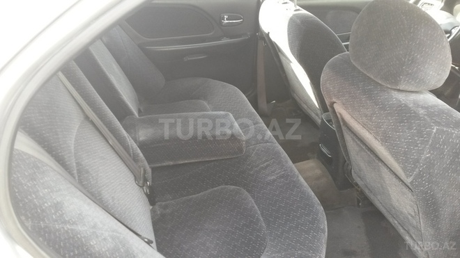 Hyundai Sonata 2004, 178,000 km - 2.0 l - Bakı