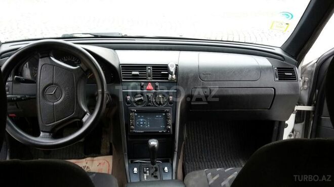 Mercedes C 180 1997, 267,855 km - 1.8 l - Bakı