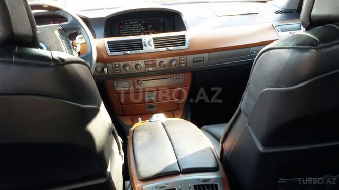 BMW 735 2002, 228,000 km - 3.6 l - Sumqayıt