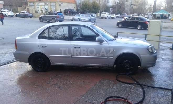 Hyundai Accent 2004, 350,000 km - 1.5 л - Bakı