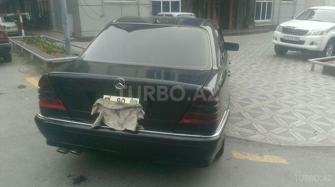 Mercedes C 230 1997, 213,528 km - 2.3 л - Bakı