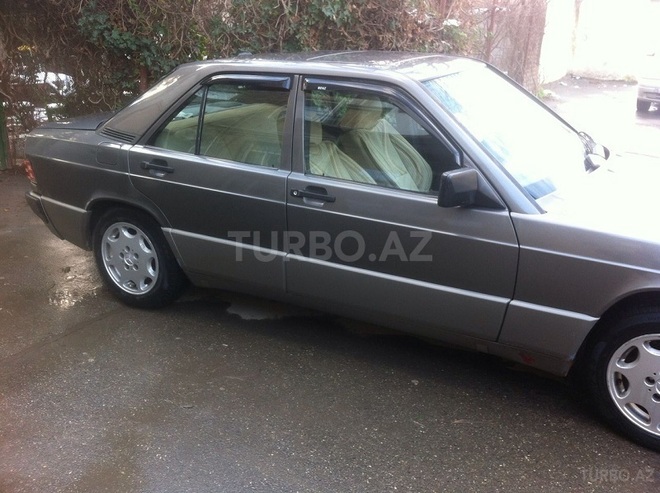 Mercedes 190 1990, 350,000 km - 1.8 л - Bakı
