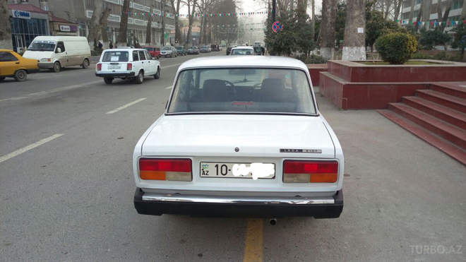LADA (VAZ) 2107 2006, 71,000 km - 1.6 l - Göyçay