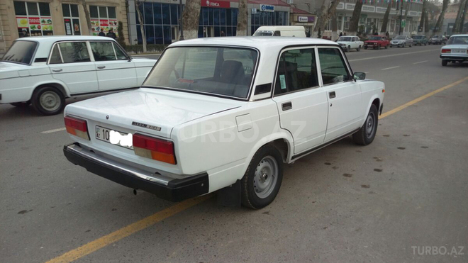 LADA (VAZ) 2107 2006, 71,000 km - 1.6 l - Göyçay