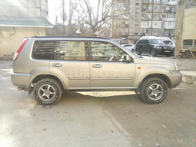 Nissan X-Trail 2001, 202,000 km - 1.6 l - Bakı