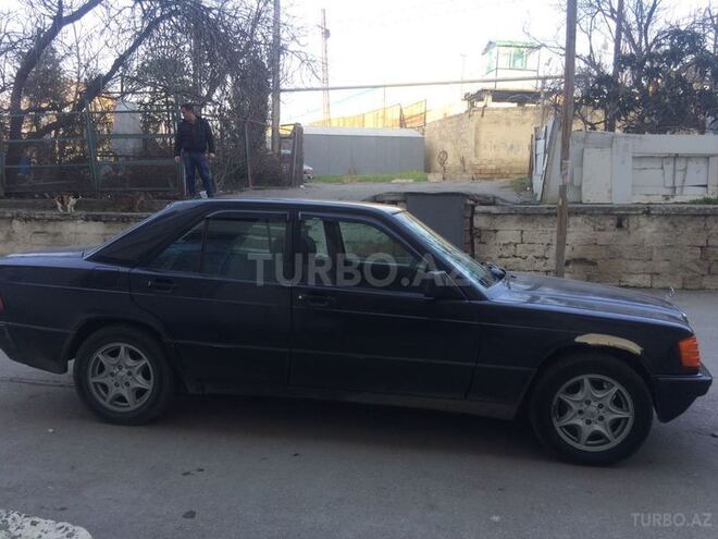 Mercedes 190 1988, 250,000 km - 1.8 l - Bakı
