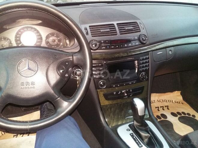 Mercedes E 220 2004, 213,264 km - 2.2 l - Bakı