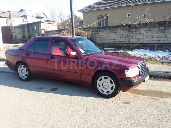 Mercedes 190 1991, 420,000 km - 1.8 l - İsmayıllı