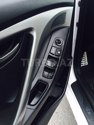 Hyundai Elantra 2012, 52,400 km - 1.8 л - Bakı