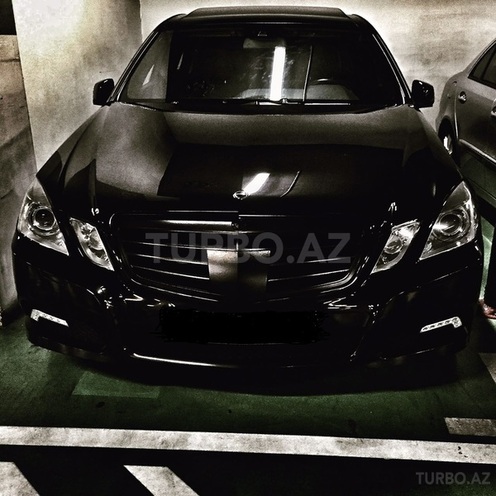 Mercedes E 350 2009, 93,800 km - 0.4 л - Bakı