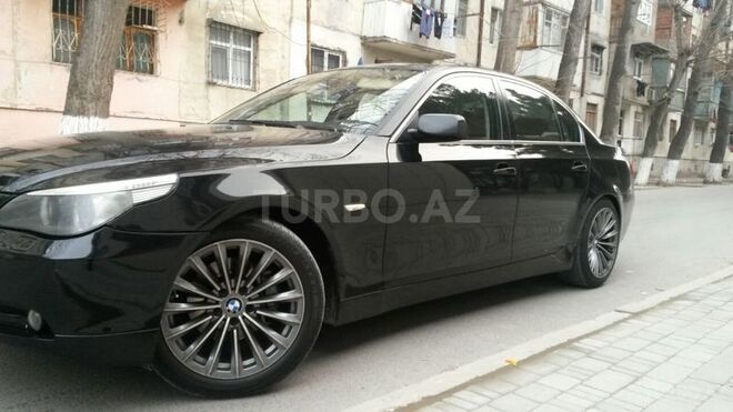 BMW 530 2004, 205,000 km - 2.5 л - Bakı