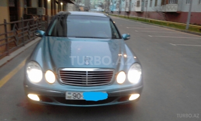 Mercedes E 270 2002, 252,000 km - 2.7 l - Sumqayıt