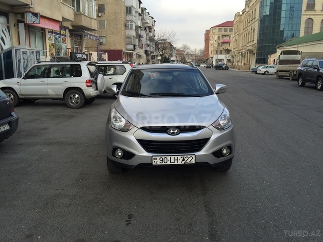 Hyundai ix35 2010, 110,000 km - 2.0 l - Bakı