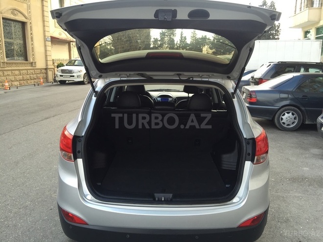 Hyundai ix35 2010, 110,000 km - 2.0 l - Bakı