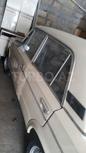 LADA (VAZ) 2106 1987, 97,000 km - 1.5 л - Yevlax