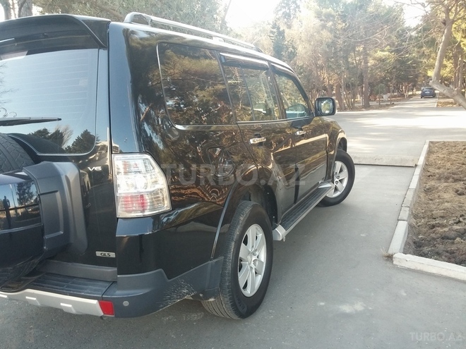 Mitsubishi Pajero 2008, 163,000 km - 3.0 l - Bakı