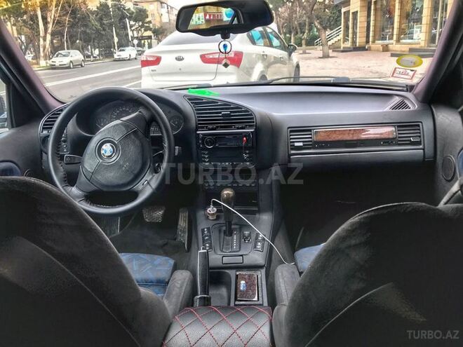 BMW 320 1997, 195,000 km - 2.0 l - Bakı