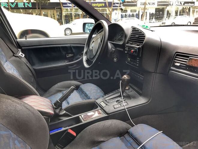 BMW 320 1997, 195,000 km - 2.0 l - Bakı