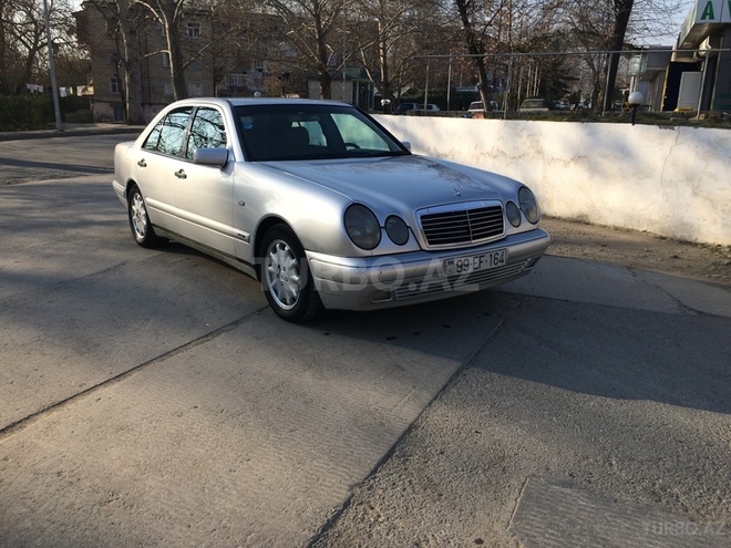 Mercedes E 200 1999, 236,346 km - 2.0 l - Mingəçevir