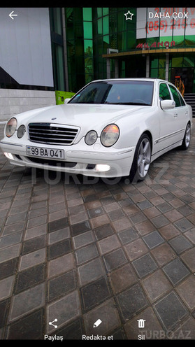 Mercedes E 320 2001, 128,000 km - 3.2 l - Bakı