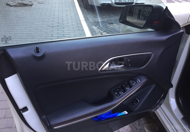Mercedes CLA 200 2014, 39,999 km - 1.6 l - Bakı