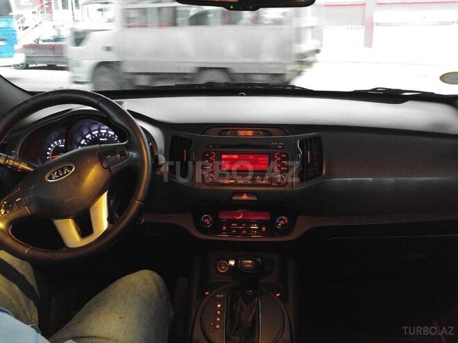 Kia Sportage 2011, 189,000 km - 2.0 l - Bakı