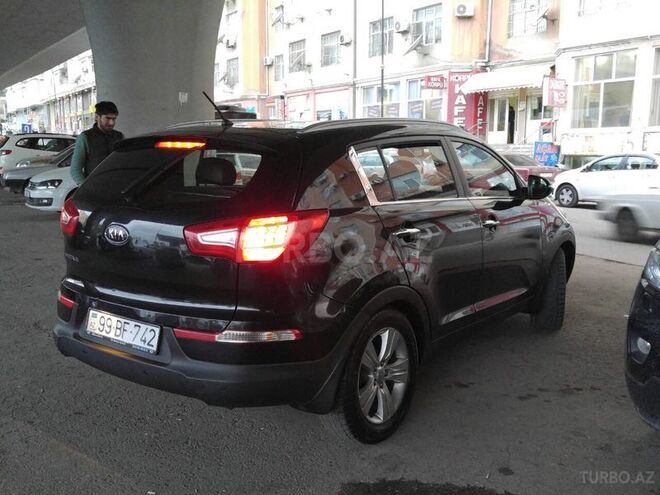 Kia Sportage 2011, 189,000 km - 2.0 l - Bakı