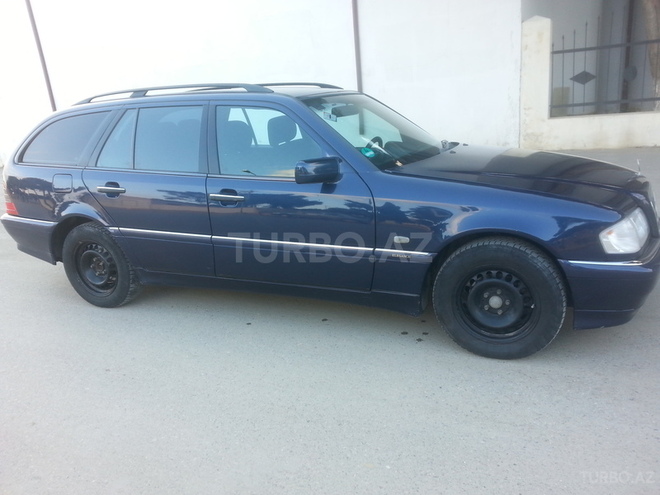 Mercedes C 200 2000, 239,000 km - 0.2 л - Bakı