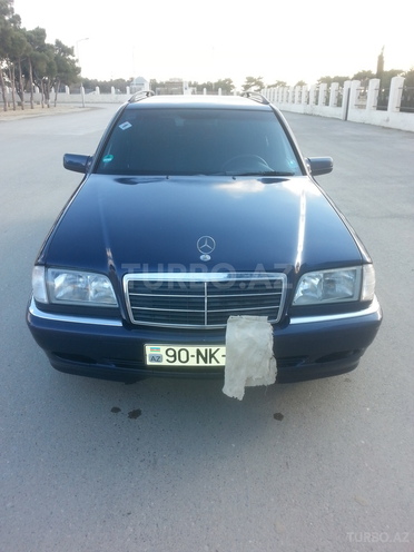 Mercedes C 200 2000, 239,000 km - 0.2 л - Bakı