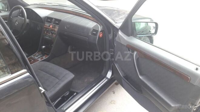 Mercedes C 180 1996, 274,000 km - 1.8 л - Bakı