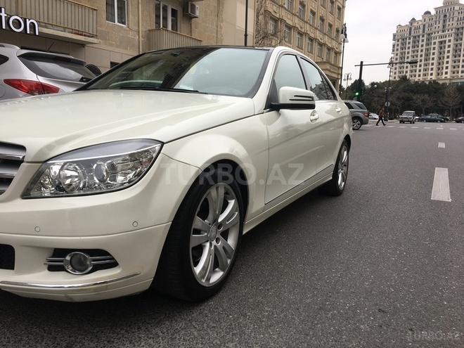 Mercedes C 180 2009, 141,000 km - 1.8 l - Bakı