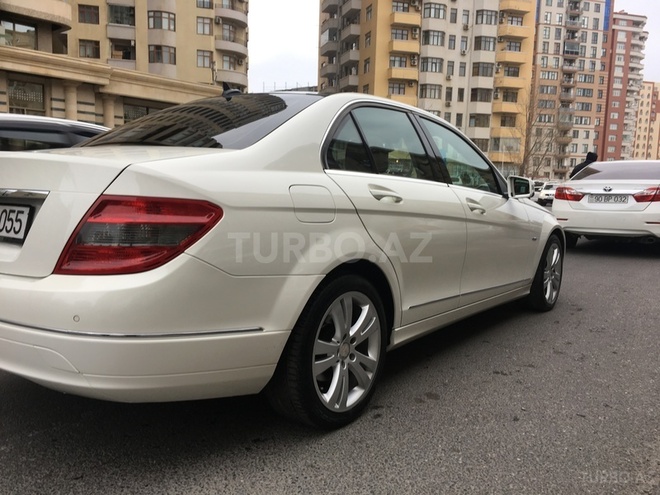 Mercedes C 180 2009, 141,000 km - 1.8 l - Bakı