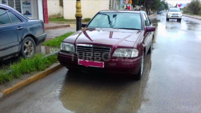 Mercedes C 200 1996, 300,000 km - 2.0 l - Bakı