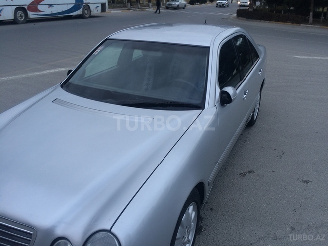 Mercedes E 220 2002, 221,041 km - 2.2 л - Bakı