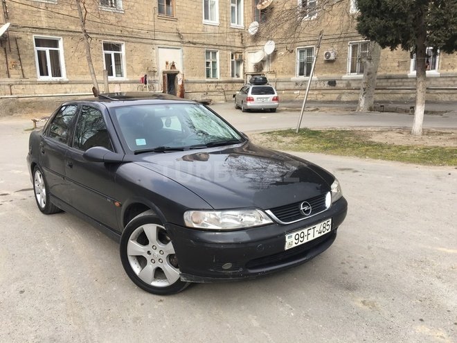 Opel Vectra 2000, 180,000 km - 1.8 l - Sumqayıt