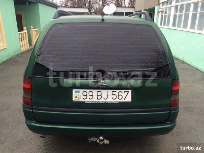 Opel Astra 1997, 312,456 km - 1.6 l - Quba