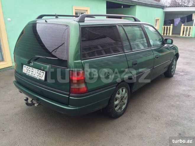 Opel Astra 1997, 312,456 km - 1.6 l - Quba