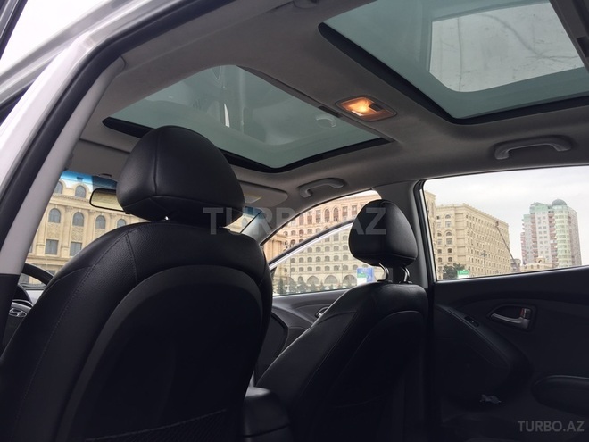 Hyundai ix35 2010, 110,000 km - 2.0 л - Bakı
