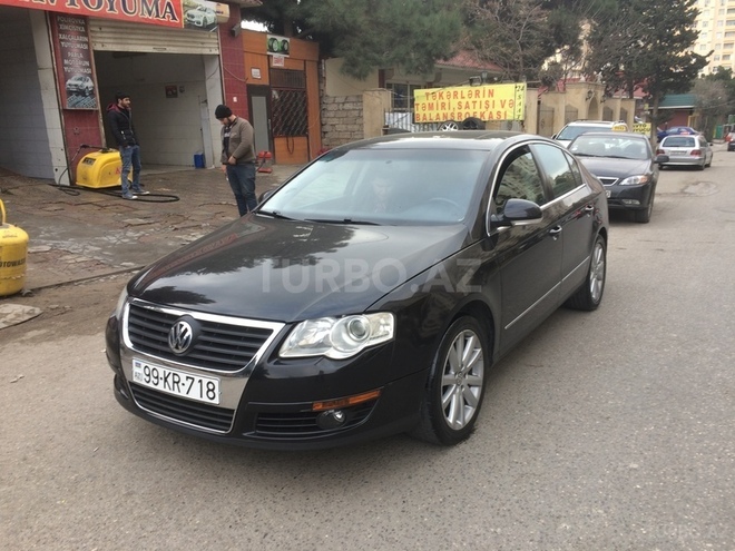 Volkswagen Passat 2010, 135,000 km - 2.0 л - Bakı