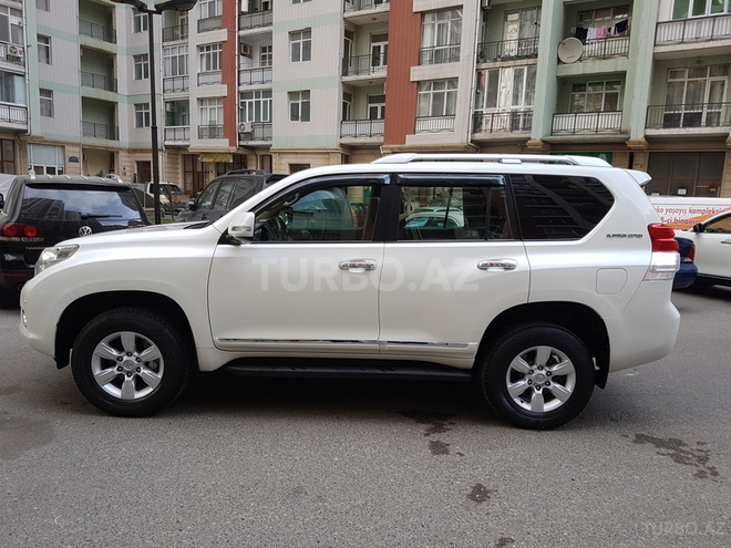 Toyota Prado 2010, 84,000 km - 2.7 l - Bakı