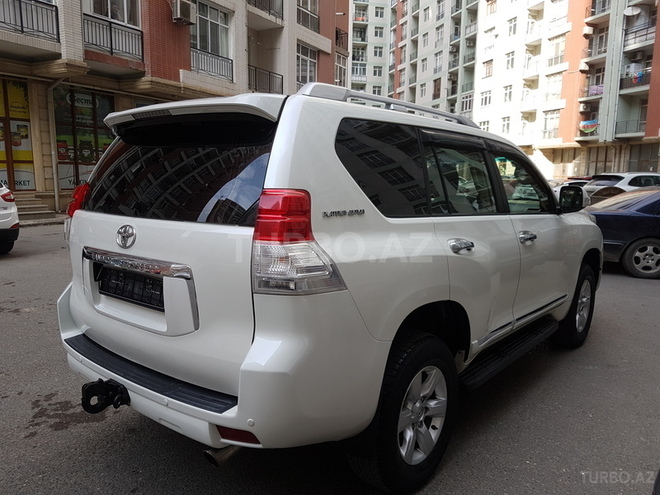 Toyota Prado 2010, 84,000 km - 2.7 l - Bakı