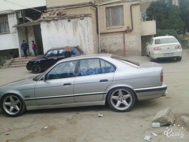 BMW 525 1994, 300,000 km - 2.5 l - Bakı