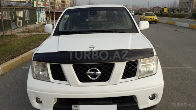 Nissan Navara 2008, 153,000 km - 2.5 л - Bakı