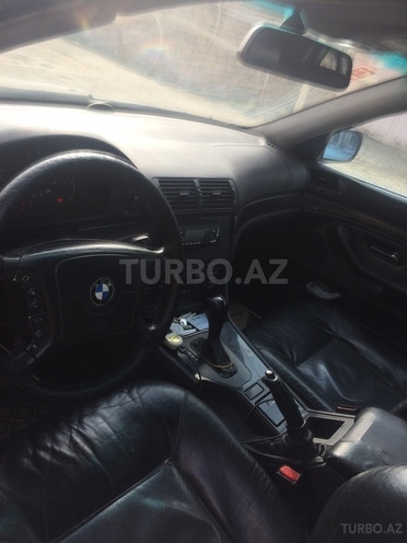 BMW 525 2000, 246,000 km - 2.5 l - Bakı