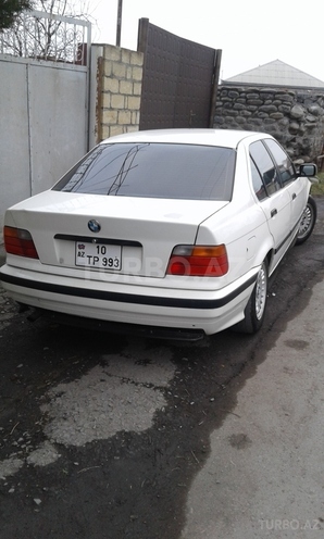 BMW 316 1992, 317,415 km - 1.6 l - Zaqatala