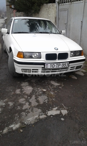 BMW 316 1992, 317,415 km - 1.6 l - Zaqatala