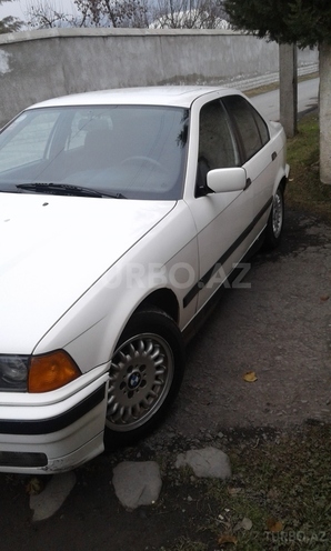 BMW 316 1992, 317,415 km - 1.6 l - Zaqatala