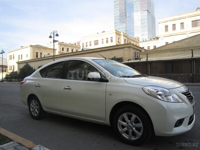Nissan Sunny 2013, 52,000 km - 1.5 l - Bakı