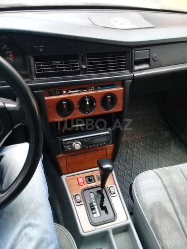 Mercedes 190 1992, 356,611 km - 2.0 l - Bakı